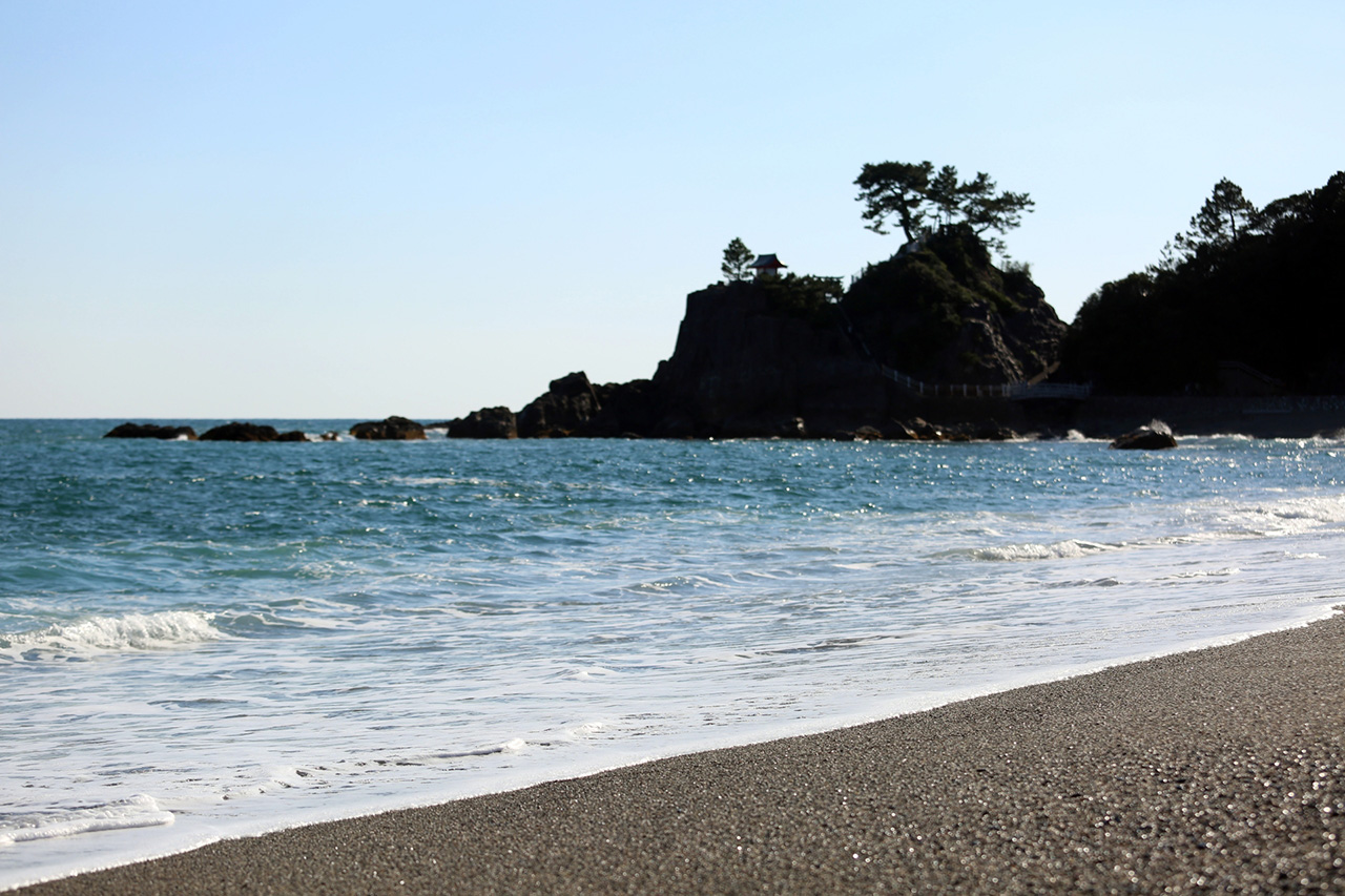 高知県の砂浜の風景写真