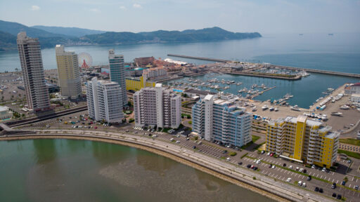 和歌山市の市街地の風景写真