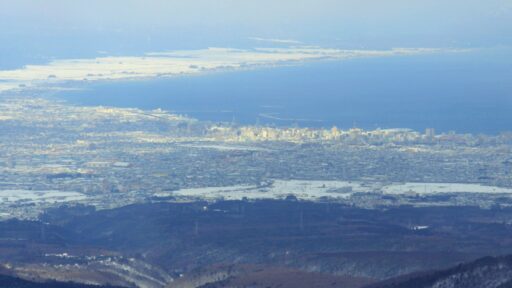 青森県の県庁所在地青森市の風景写真