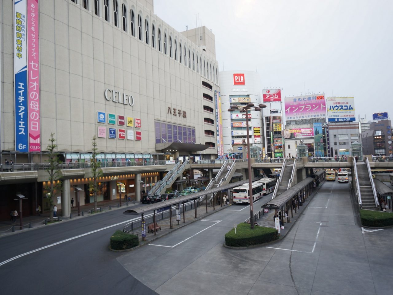 八王子市の八王子駅前の風景写真