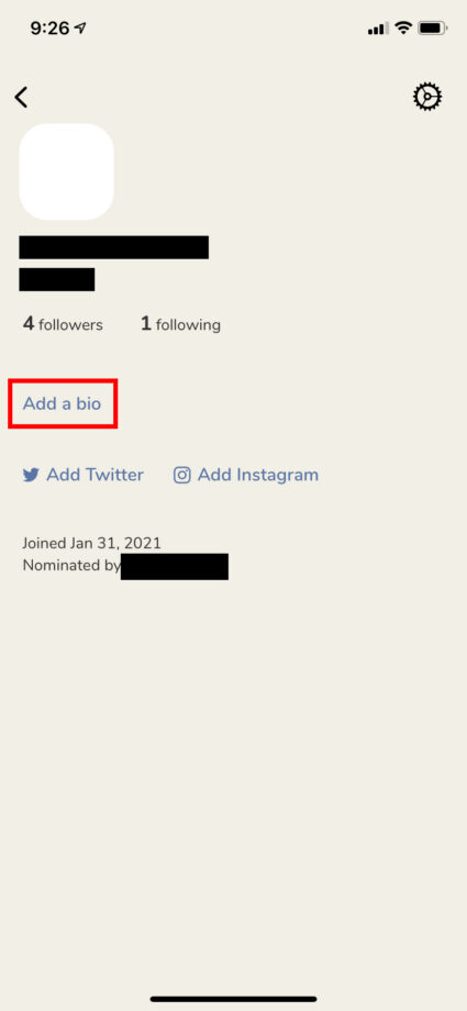 プロフィールページの「Add a bio」をタップします。の操作のスクリーンショット